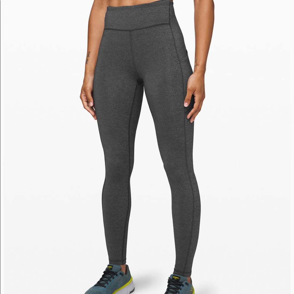 Lululemon Speed up Tight 28” in cloud print